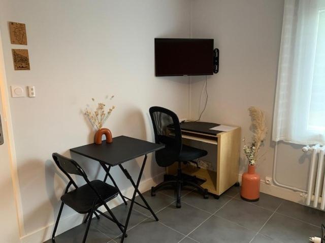 Chambre Independante Chez Particuliers Avec Salle De Bain Privative Anse Ngoại thất bức ảnh